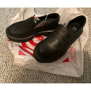Wild Fable, Black fun “loafer”  shoes with 2” heels, Size 8. NEW